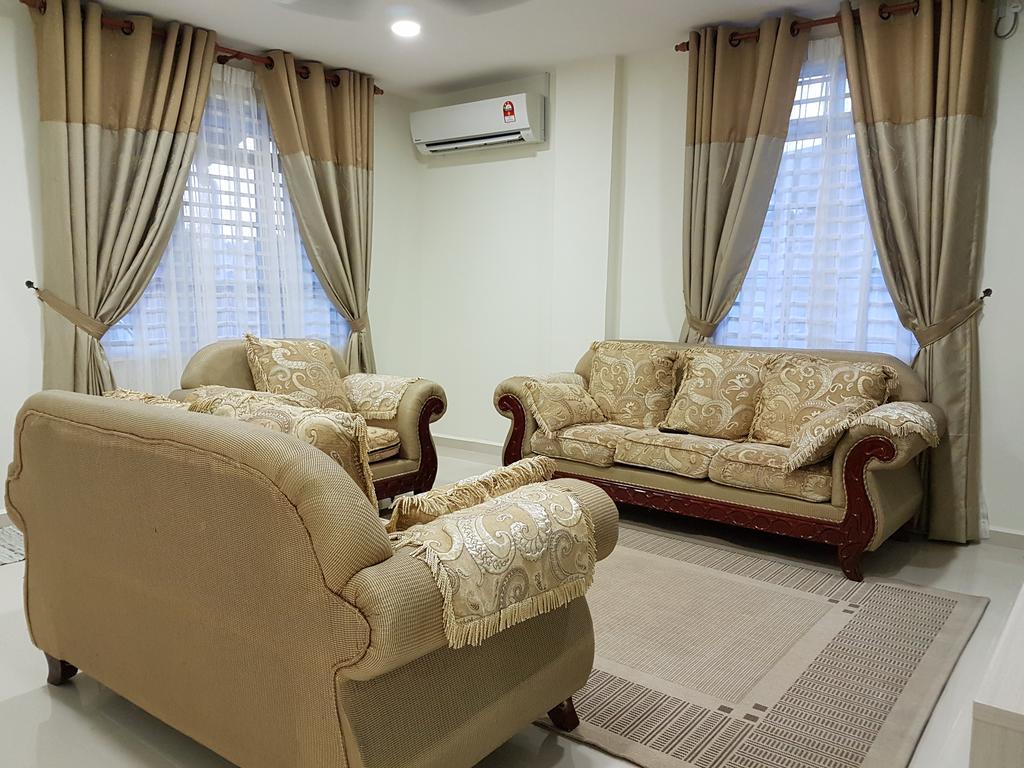 Ummi Guesthouse Dungun Exterior photo